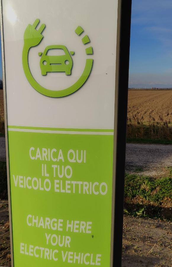 Brussa Horse Oasi Villa Caorle Exterior photo